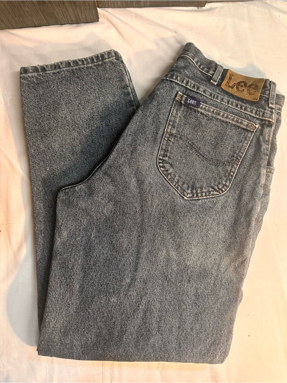 Vintage Lee Jeans Mens 34x32 Made in USA Acid Wash Blue Denim Relaxed Fit 90s